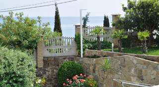 Гостевой дом Belaya Orhideya Малореченское Люкс с видом на море-9
